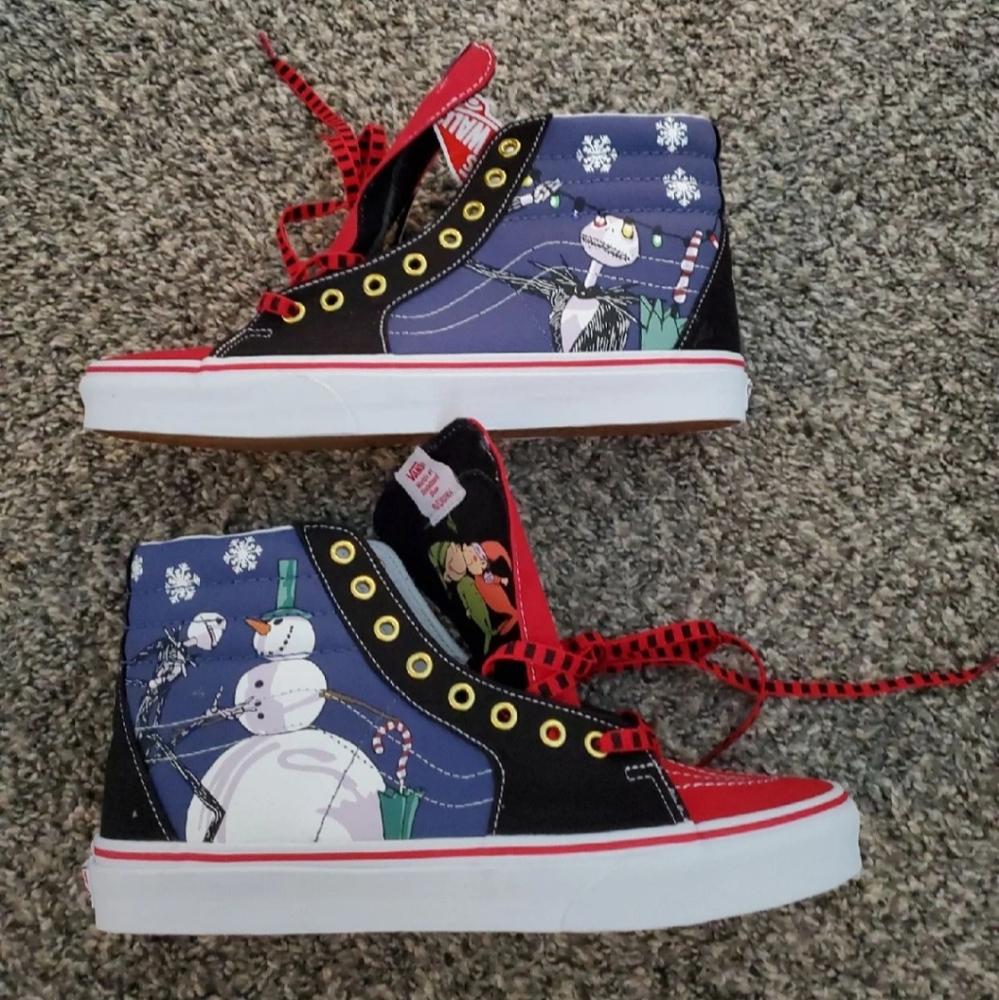 Vans X Nightmare Before Christmas Christmas Town! - Picture 6 of 9